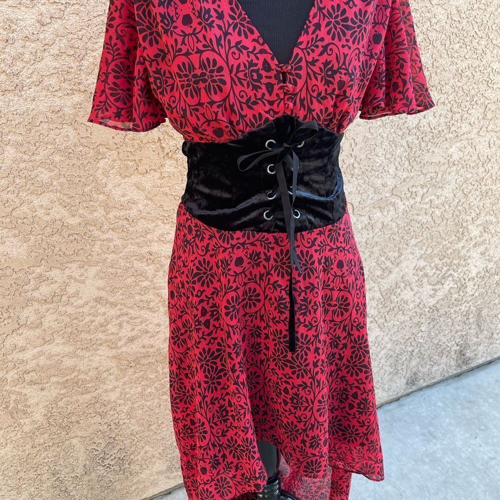 Disney snow white & the seven dwarves hi low dress